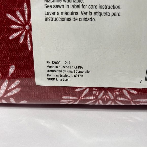 Snowflake Tablecloth Rectangle 60" x 120" Red White Jaclyn Smith Fabric - Picture 11 of 15